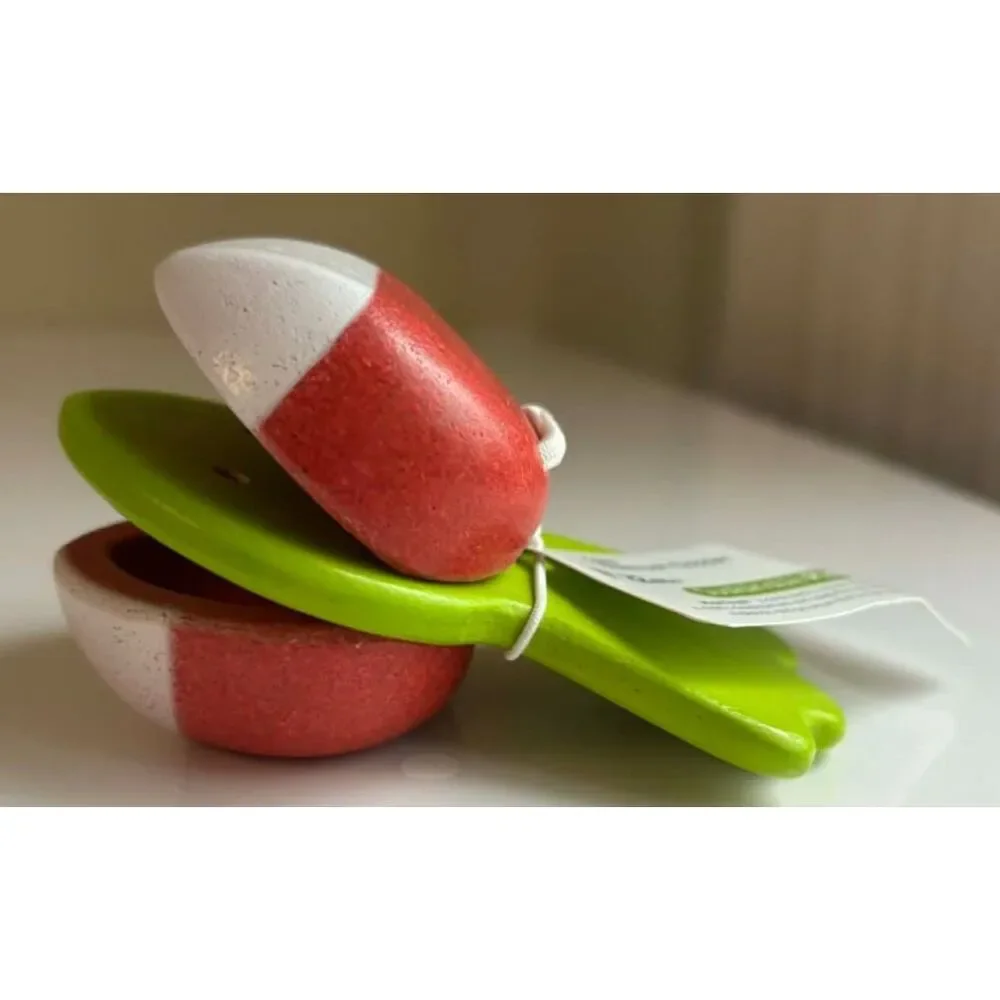 PlanToys 5627 Beetroot Clapper Sound Child Toy 2013 Sustainable Play